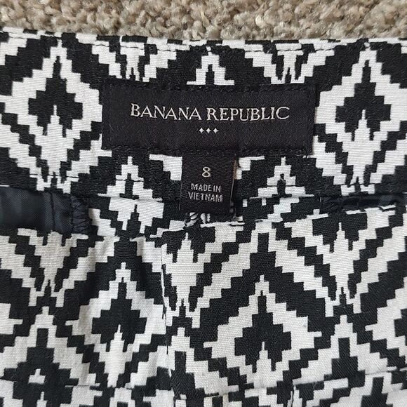 Women's‎ Banana Republic Size 8 Patterned Black & White Shorts - Picture 7 of 10